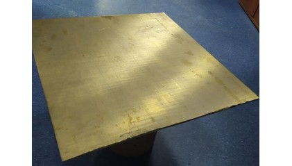 плиту бронзовую 30 мм БрБ2 купить в Саратове