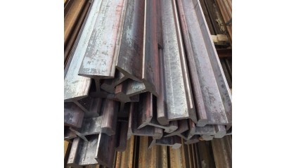 Рельсы Р33 стальные рудничные 12,5 м Э76Т фото рельсы Р33 стальные рудничные 12,5 м Э76Т купить в Саратове