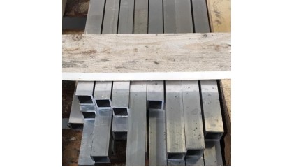 трубу алюминиевую профильную квадратную 120x120 2 мм Д16 купить в Саратове