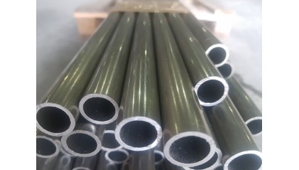 Труба стальная бесшовная 102x8 мм Ст20 фото трубу стальную бесшовную 102x8 мм Ст20 купить в Саратове