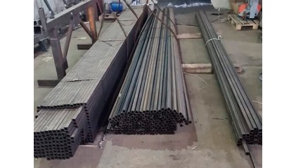 трубу стальную профильную СВ квадратную 160x160x5 мм С255 купить в Саратове