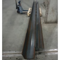 Уголок стальной горячекатаный равнополочный 32x32x3 мм Ст20 ГОСТ 8509-93